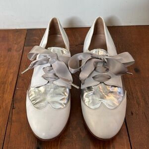 Parentesi Silver and Gray Women's Lace Up Shoes Size 8.5M